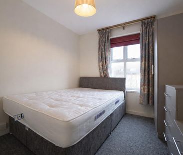 2 bedroom Flat To Let Total Size: 495 SQ FT - Photo 5