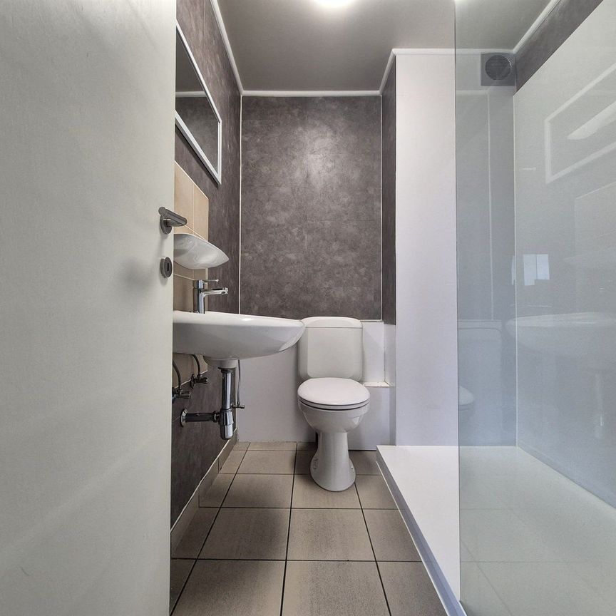 Knus appartement met 2 slaapkamers - Photo 1