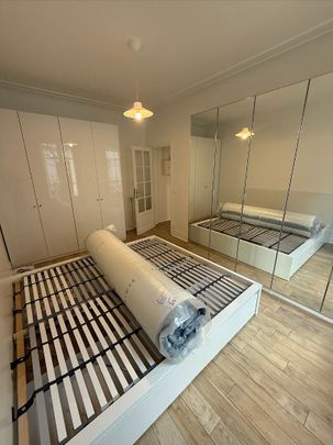 Appartement meublé neuf de 59 m2 rénové en entier - 1 chambre avec double séjour - Photo 1