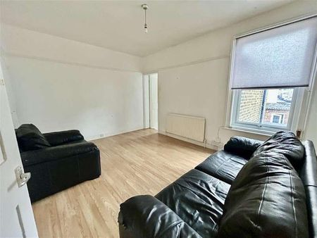 Crabble Hill, Dover, CT17 - Photo 3