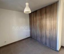 Location Appartement 3 pièces 61m² LA CIOTAT 13600 - Photo 3