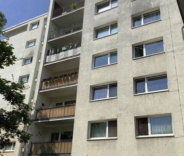 Sanierte 2 Zimmerwohnung mit Balkon - Foto 1