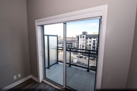 For Lease - 102 Grovewood Common Unit# 632, Oakville, Ontario - Photo 2