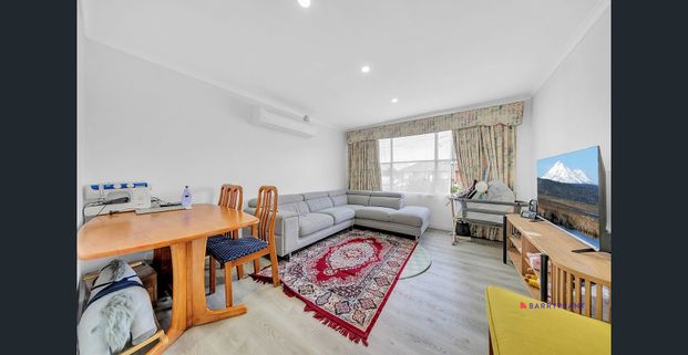 Family home in a Prime Location - Photo 1