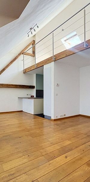Appartement te huur in Brussel voor € 1.600 met 1 slaapkamer - Photo 1
