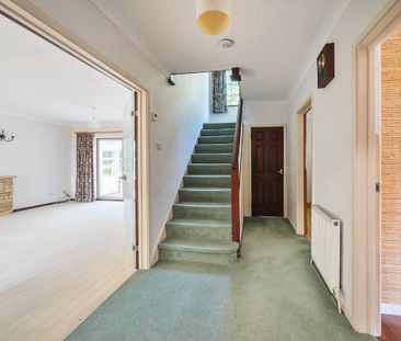 4 bedroom detached house to rent - Photo 3