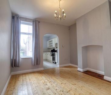 3 bedroom terraced house to rent - Photo 1