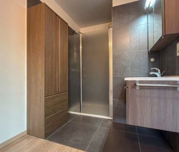 Appartement te huur - Foto 2