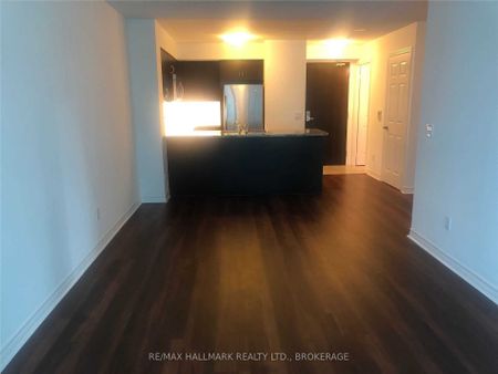 For Lease - 19 Grand Trunk Crescent Unit# 2008, Toronto, Ontario - Photo 3