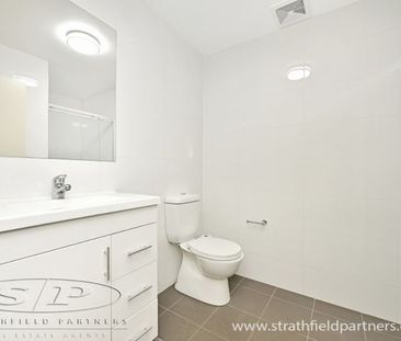 Great Location, 1 Bedroom Apartment - Photo 6