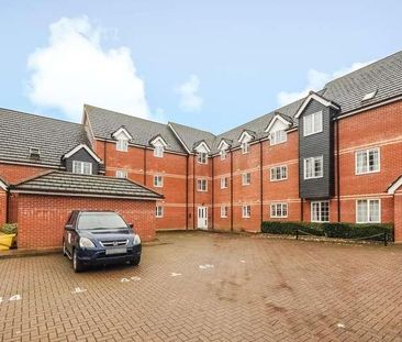 Newbury, Berkshire, RG14 - Photo 3