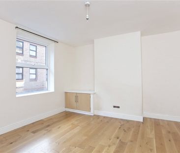 Deceptively spacious 3 bedroom mid-terraced property situated from ... - Photo 1