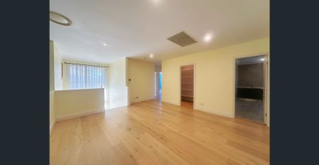 Luxury Family Home for Lease | 5 Bedrooms | Castle Hill - Photo 2