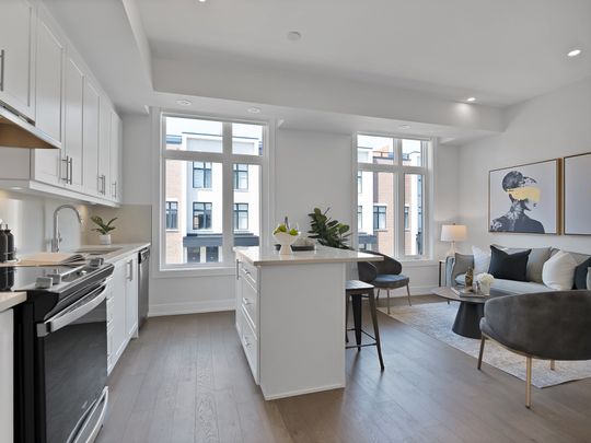 For Lease - 9560 Islington Avenue Unit# 225, Vaughan, Ontario - Photo 1