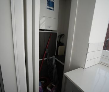2 Bed Flat, Knollys House, WC1H - Photo 5