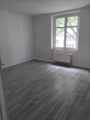 Sehr schöne sanierte 3 Zimmer Wohnung mit Balkon in Duisburg-Meiderich zu sofort zu vermieten!!! - Foto 3