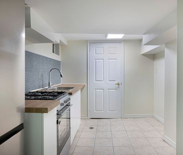 For Lease - 246 Niagara Street Unit# Lower, Toronto, Ontario - Photo 1