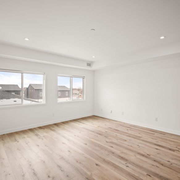 Daffodil – 1800 Leila, Winnipeg, MB - Photo 1