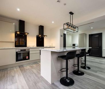 6 bedroom property to rent - Photo 2