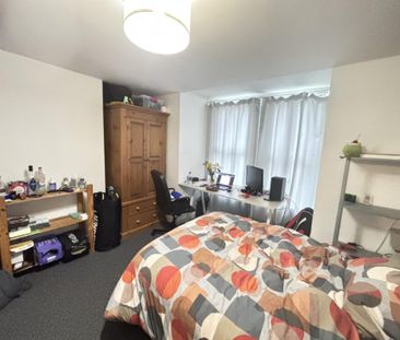 26 Cliff Mount, Leeds, LS6 2HP - Photo 4