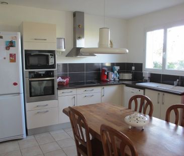 Location Maison 4 pièces 90m² NARBONNE 11100 - Photo 6