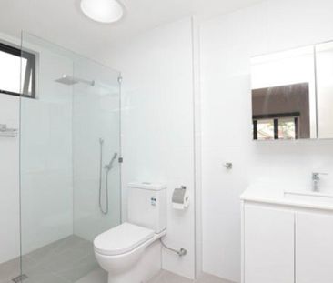 Flemington - Photo 6