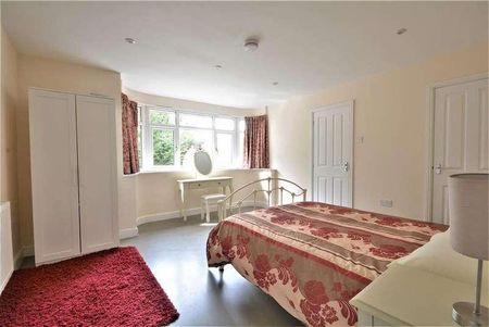 Foulsham, NR20 - Photo 5