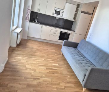 Tingstorget, Norsborg - Photo 2