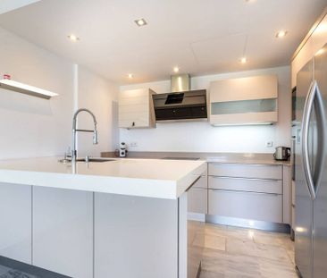 3 bedroom luxury penthouse for rent in Marbella Del Este, Andalusia - Photo 6