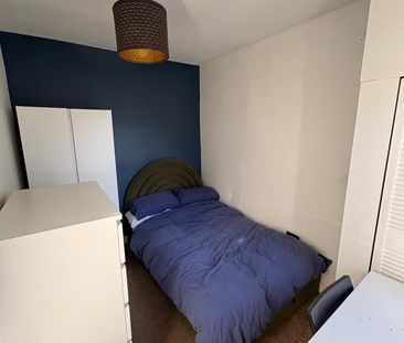 Room in a Shared House, Maiden Road, E15 - Photo 2