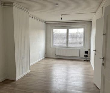 - SINT-AMANDSBERG - Knus éénslaapkamer appartement in het hartje va... - Foto 1