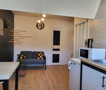 Location Appartement 2 pièces 26m² - Photo 1