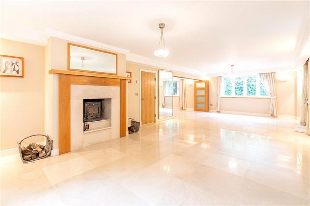 5 bedroom detached house to rent - Photo 1