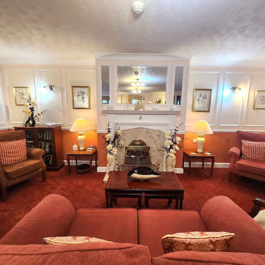 Belfry Drive, Wollaston, Stourbridge, DY8 3SD - Photo 1