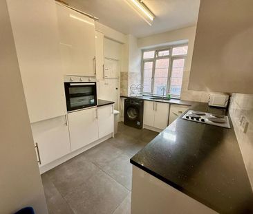 5 bedroom house share to rent - Photo 1