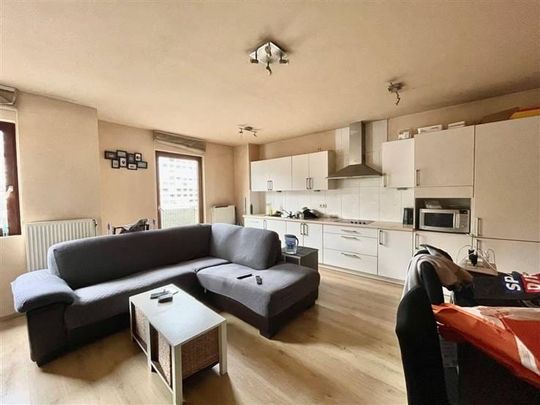 Appartement te huur - Foto 1