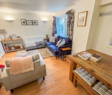 4 bedroom House To Let - Photo 2