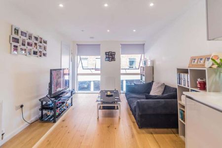 1 bedroom flat to rent - Photo 3