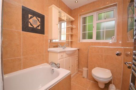 Studio to rent - Photo 5