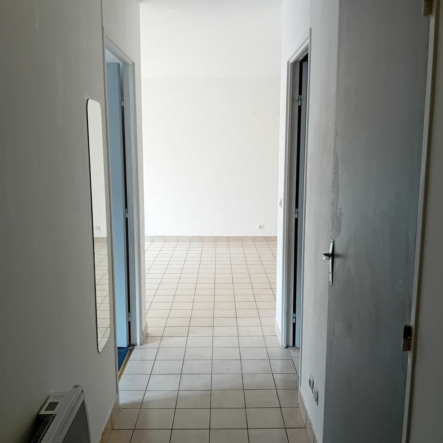Location Appartement 2 pièces 40m² MELUN 77000 - Photo 1