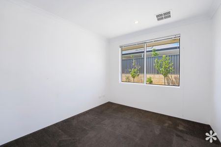 20 Langley Street - Photo 3