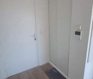 Location Appartement 2 pièces 43m² FLEURY SUR ORNE 14123 - Photo 5