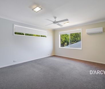 A stylish family home for the modern entertainer - Photo 1