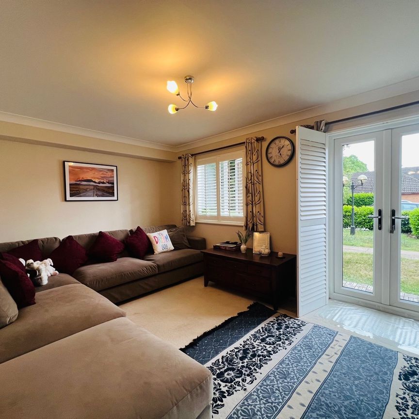 Lancastria Mews, Maidenhead, Boyndon Road - Photo 1