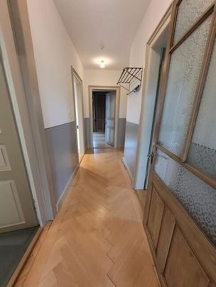 Luminous 4-room apartment with balcony and river view - Photo 1