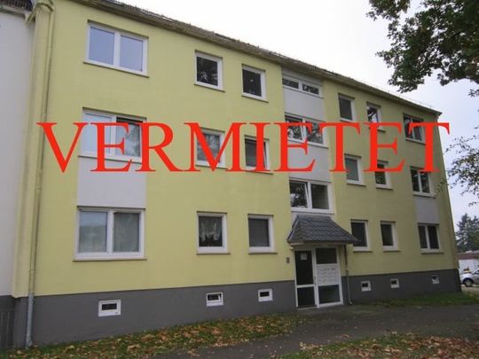 M 18 SCHWANEWEDE - 3 Zimmerwohnung im 2. Obergeschoss mit einem Balkon- nur an berufstätige- - Photo 1