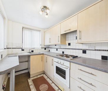 2 bedroom terraced house to rent - Photo 3