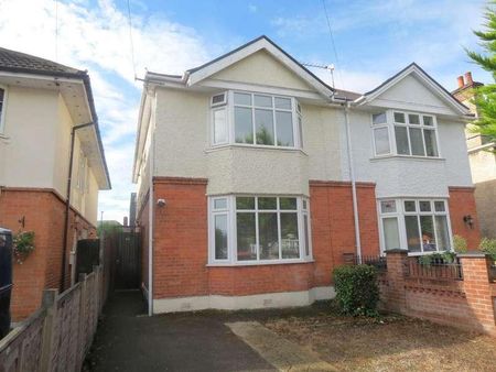 Bedroom Semi Detached House In Winton, BH3 - Photo 3