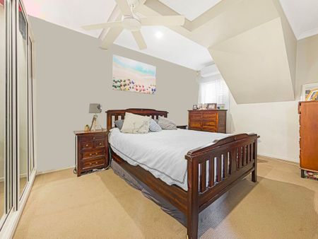 Centrally Located Modern Home with Spa and Additional Study! - Photo 5