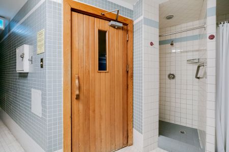 For Lease - 350 Rathburn Road Unit# 1008, Mississauga, Ontario - Photo 3